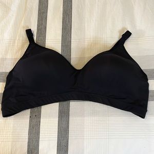 Old Navy power soft light support bra size 4X